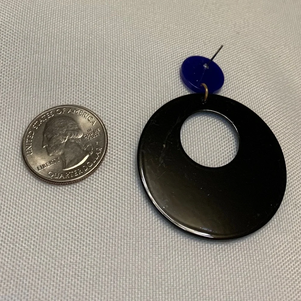 NWT! Beautiful Blue Painted Post Dangle Earrings!